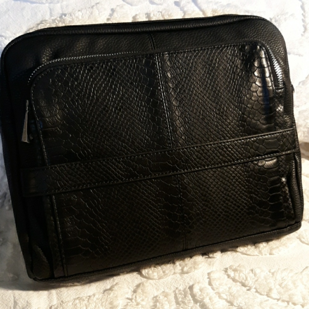 Jewell by Thirty One Double Zip Top Case